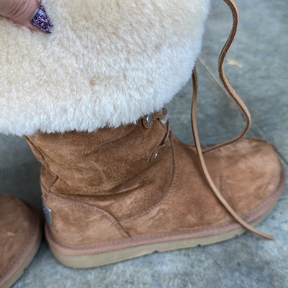 Furry UGG - Picture 9 of 9